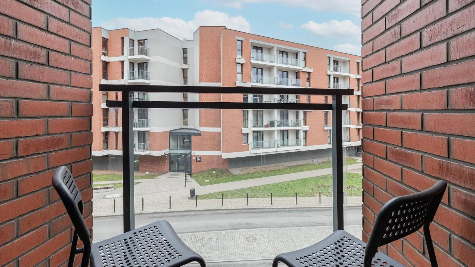 Studio Fahrenheit In Central Gdansk By Noclegi Renters